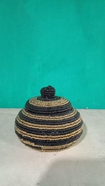 Boîte en perles bambou disponible chez Zen Évasion