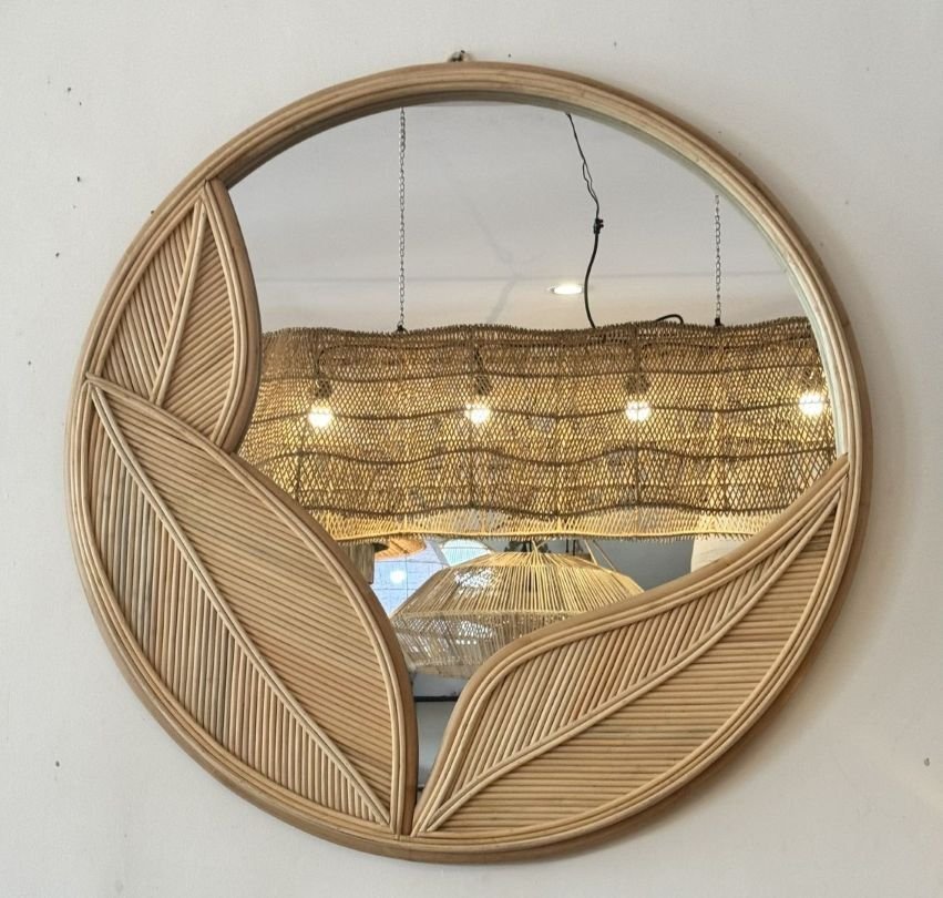 Miroir en rotin naturel disponible chez Zen Évasion
