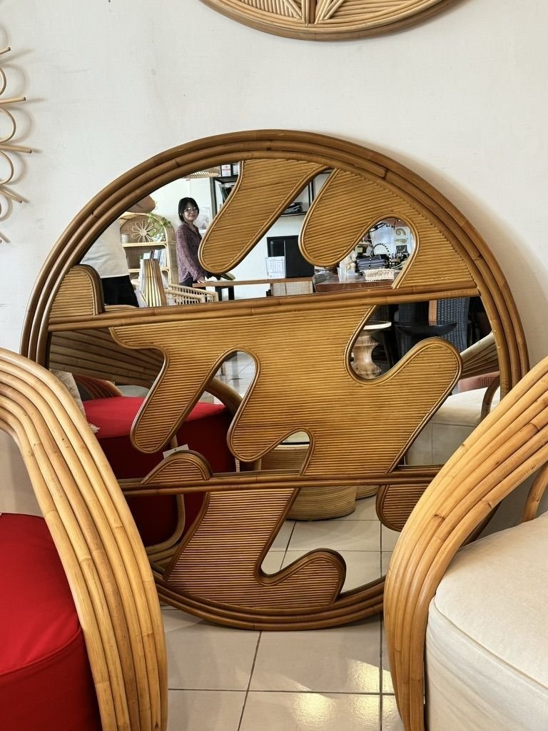 Miroir en rotin naturel disponible chez Zen Évasion