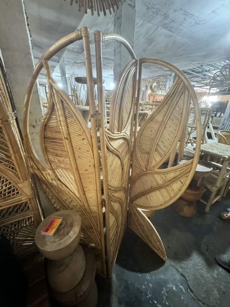 Paravent en rotin naturel disponible chez Zen Évasion