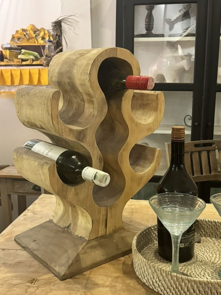 Porte-bouteille bois suar disponible chez Zen Évasion