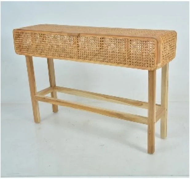 Table console en teck avec cannage rotin disponible chez Zen Évasion