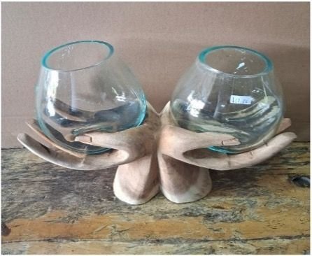 Mains en verre fondu sur bois disponible chez Zen Évasion