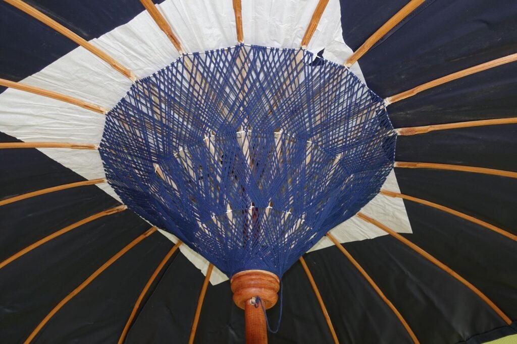 Parasol en bois durian – Image 4